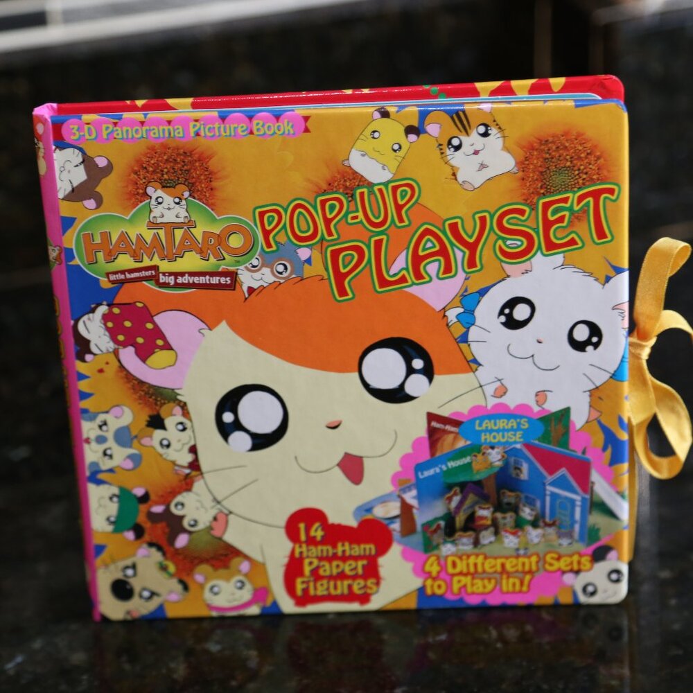 Hamtaro Pop Up Play Set